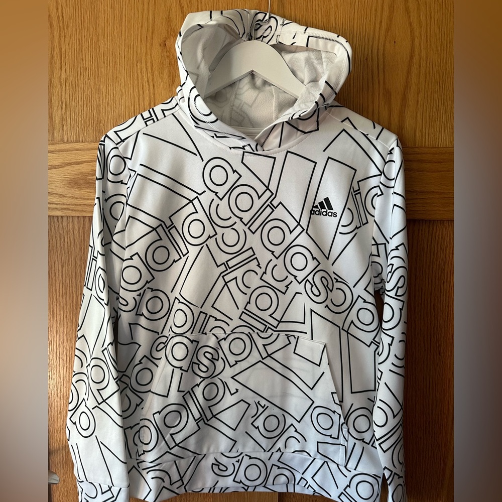 Hooded Pullover